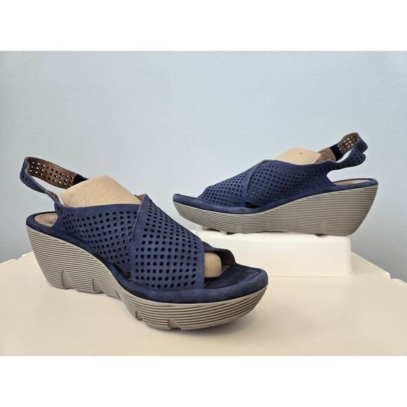 Clarks Artisan Suede Wedge Sandals Size 10 Blue Slingback Peep Toe Comfy - Picture 2 of 7